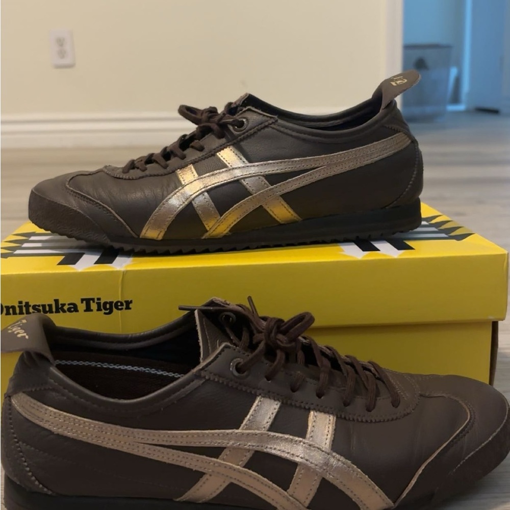 Onitsuka Tiger by Asics Brown Sneakers Sleek Design